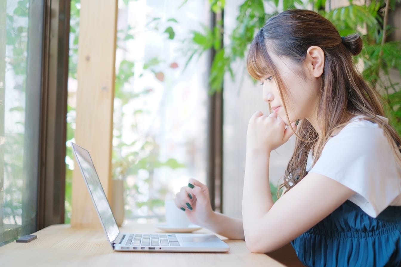 AIの特性を活かしたWEBブラウザでの学習なら、看護師国家試験合格間違いなし！
